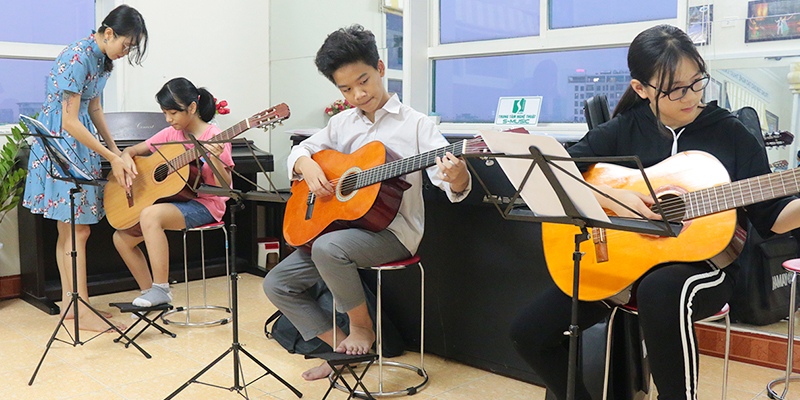dạy đàn guitar tại TPHCM 3